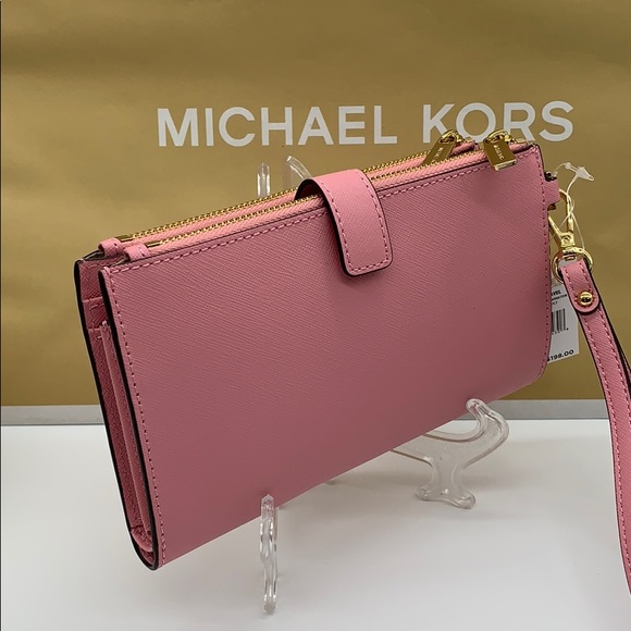MICHAEL KORS LG DOUBLE ZIP WRISTLET CARNATION - Picture 10 of 16